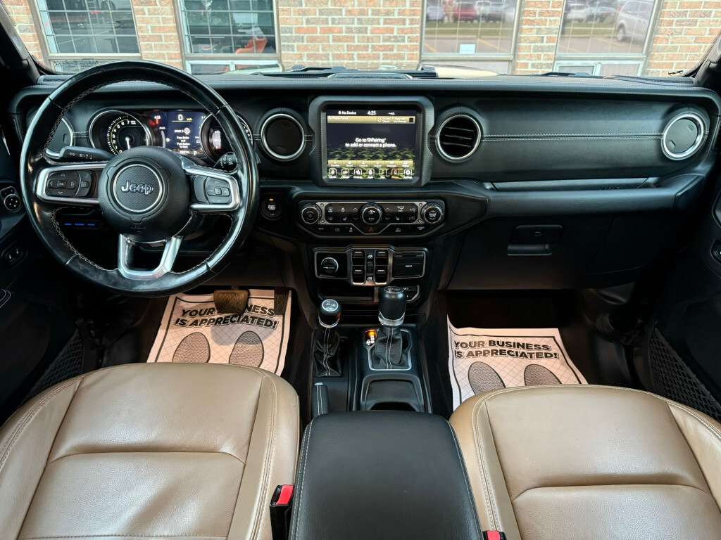 2021 Jeep Wrangler SAHARA | BROWN LEATHER INT | CLEAN CAR — снимка 1