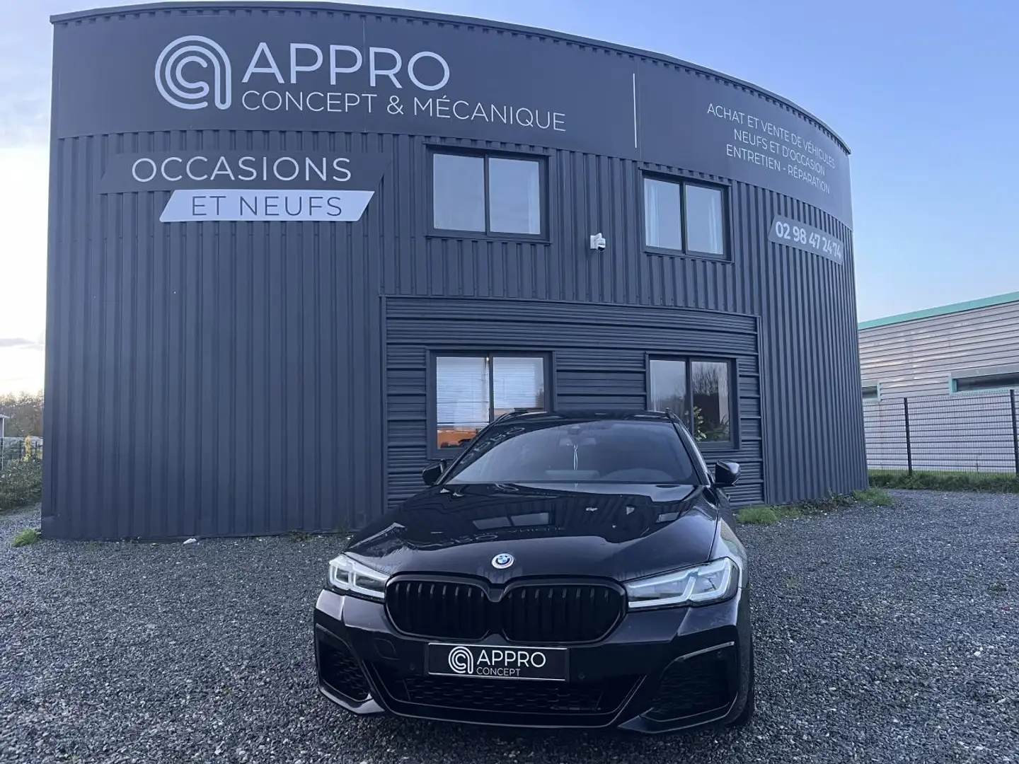 BMW 520 520d xDrive Touring - BVA Steptronic  TOURING G31 LCI M Sport PHASE 2 Noir - 2
