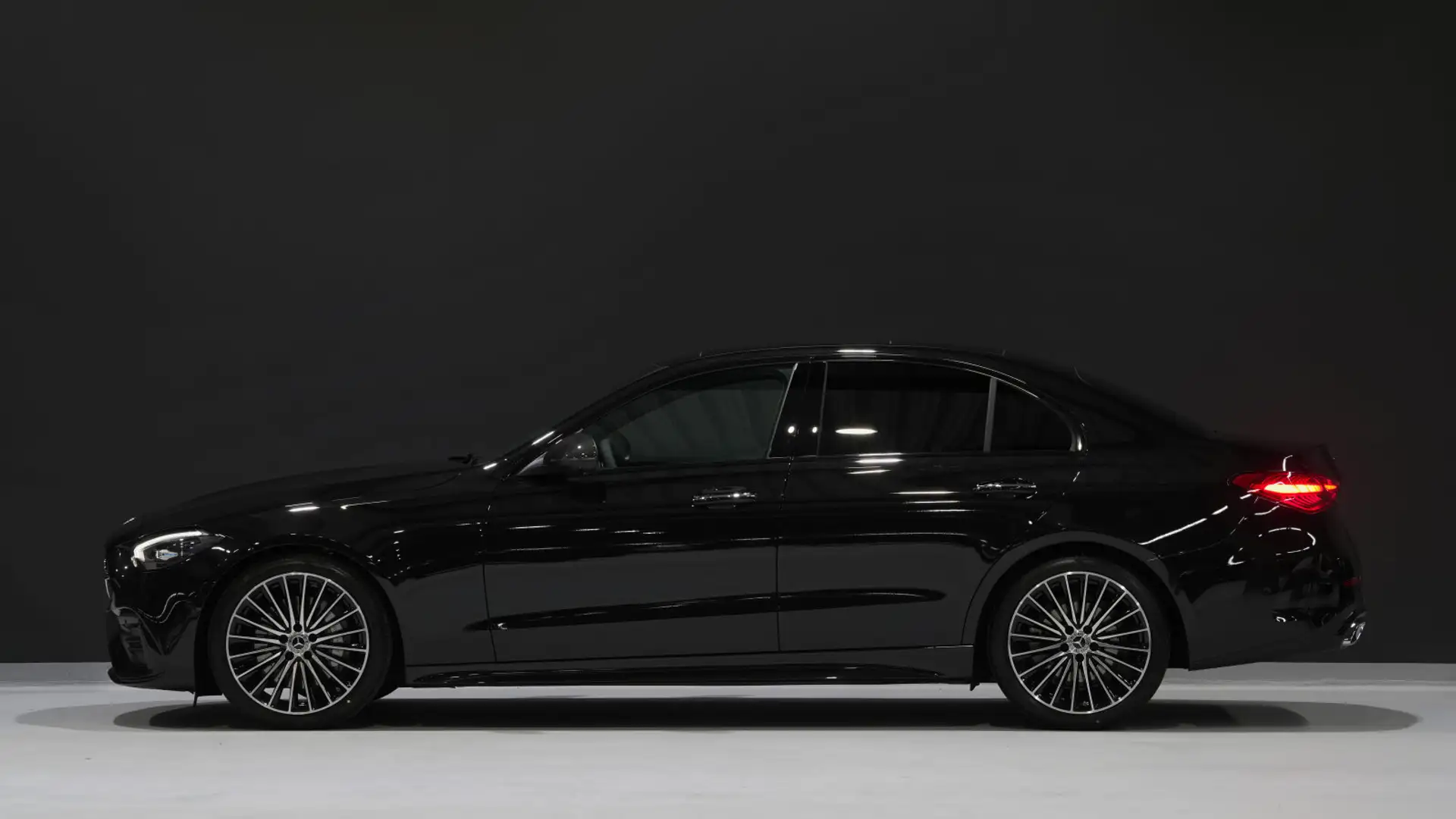 Mercedes-Benz C 180 C 180 AMG MY2026 EUR1 BREMEN PRODUCTION AMG Line Noir - 2