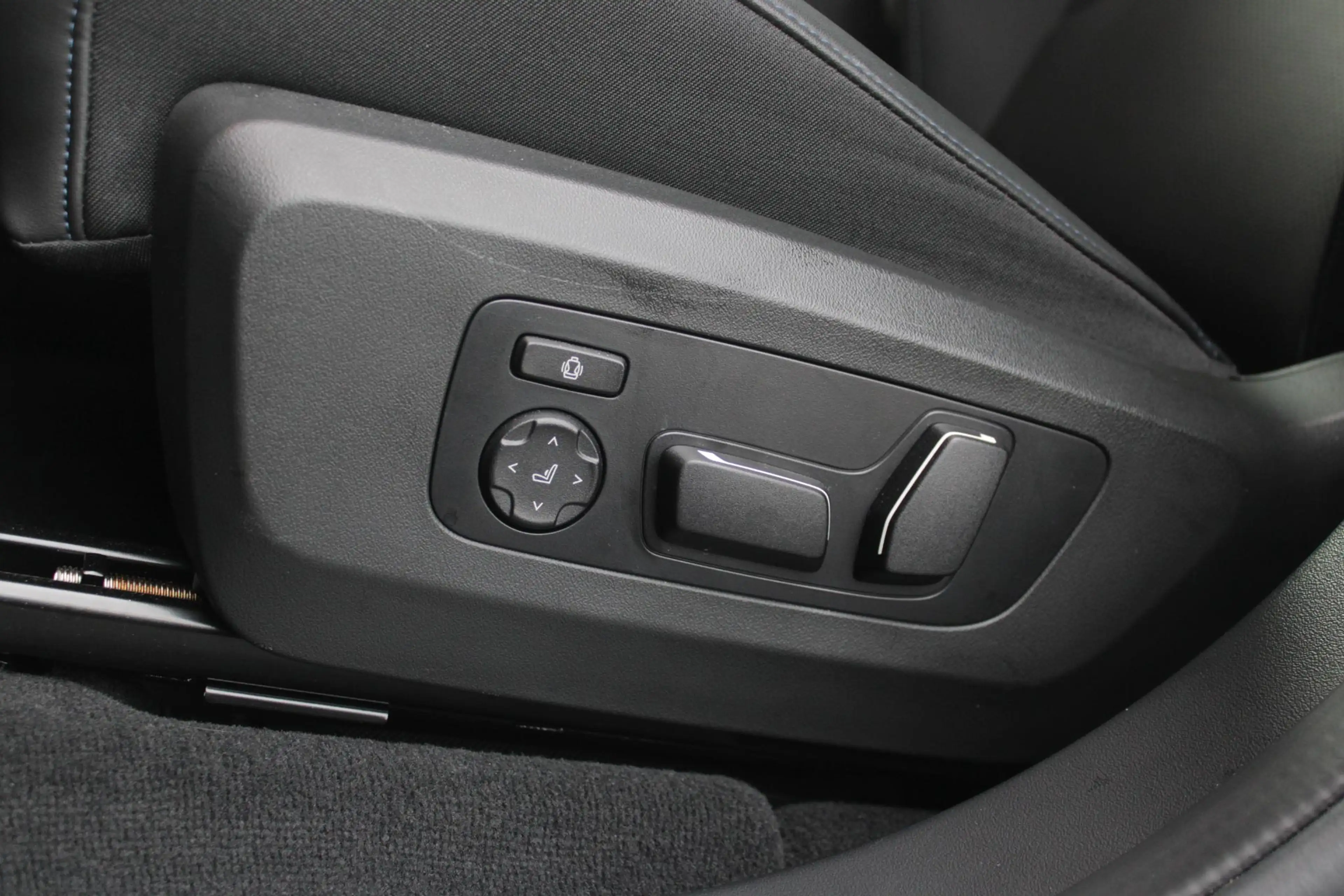 BMW X3 M50 xDrive 399PK M-SPORT PRO | PANORAMA DAK | HARM — photo 29