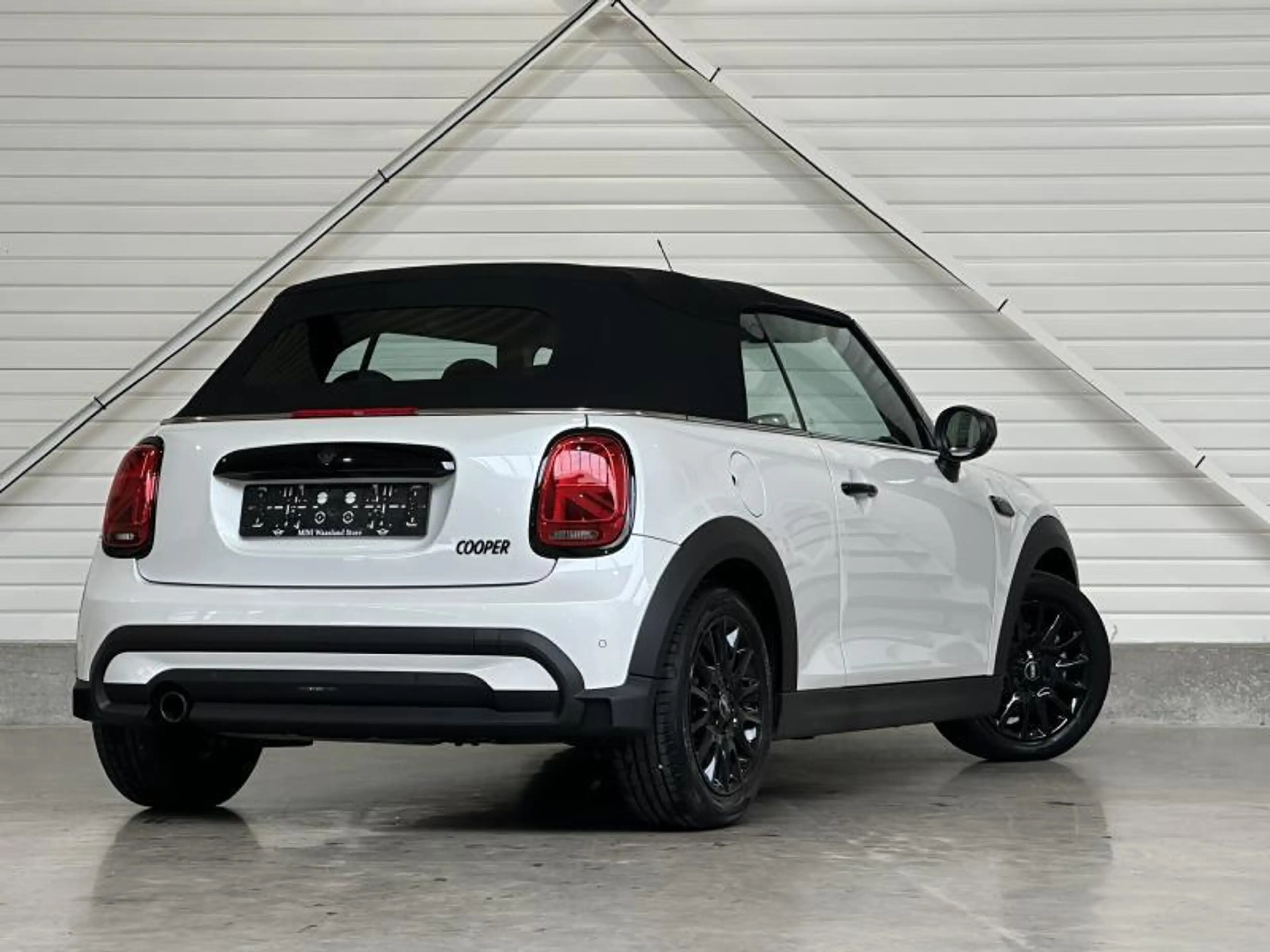 MINI Cooper Cabrio CABRIO — photo 12