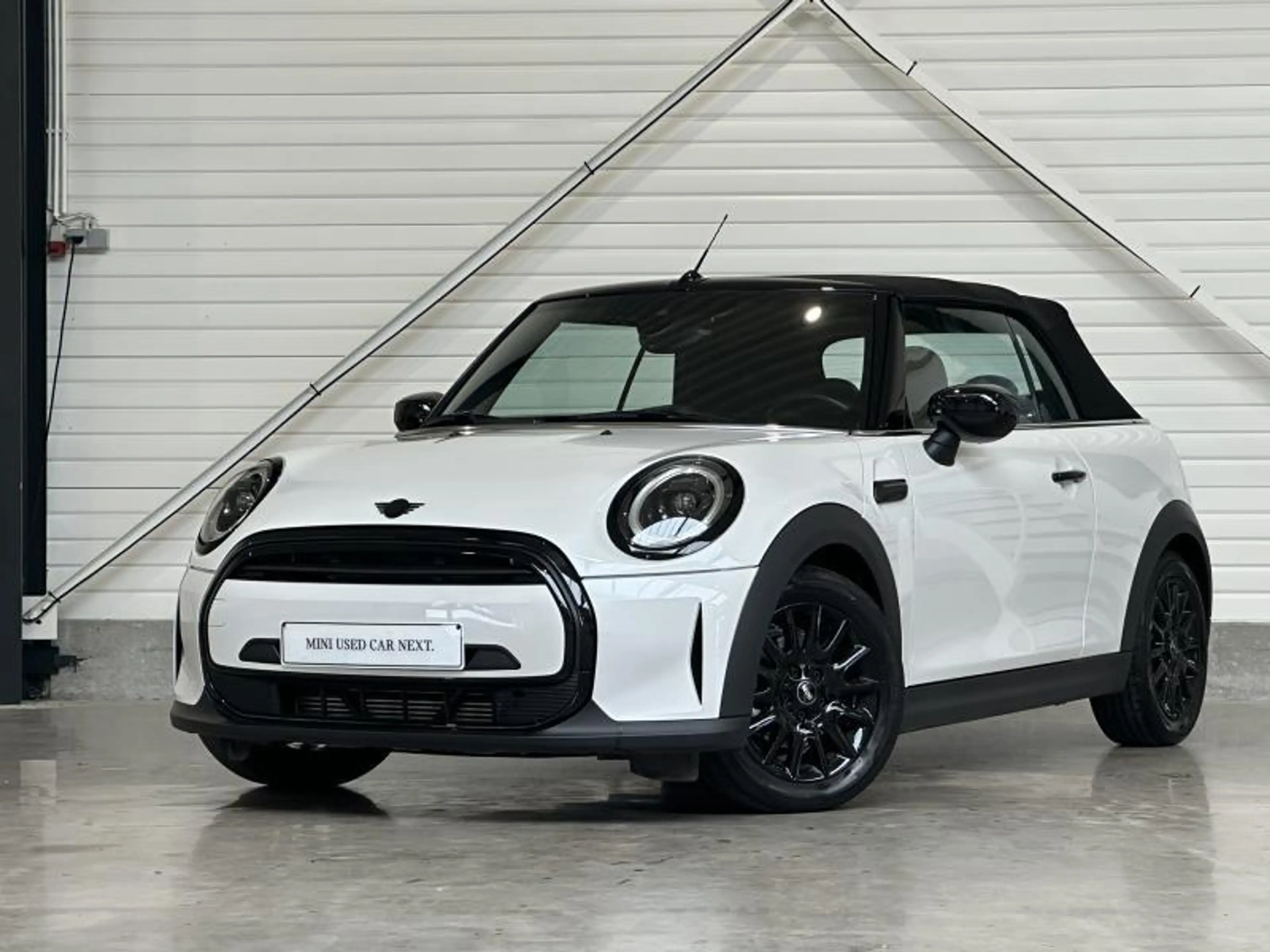 MINI Cooper Cabrio CABRIO — photo 11