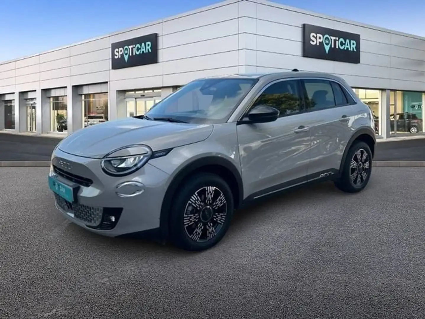 Fiat 600 MHEV 1.2 74kW (100CV) DDCT - Marrón - 1