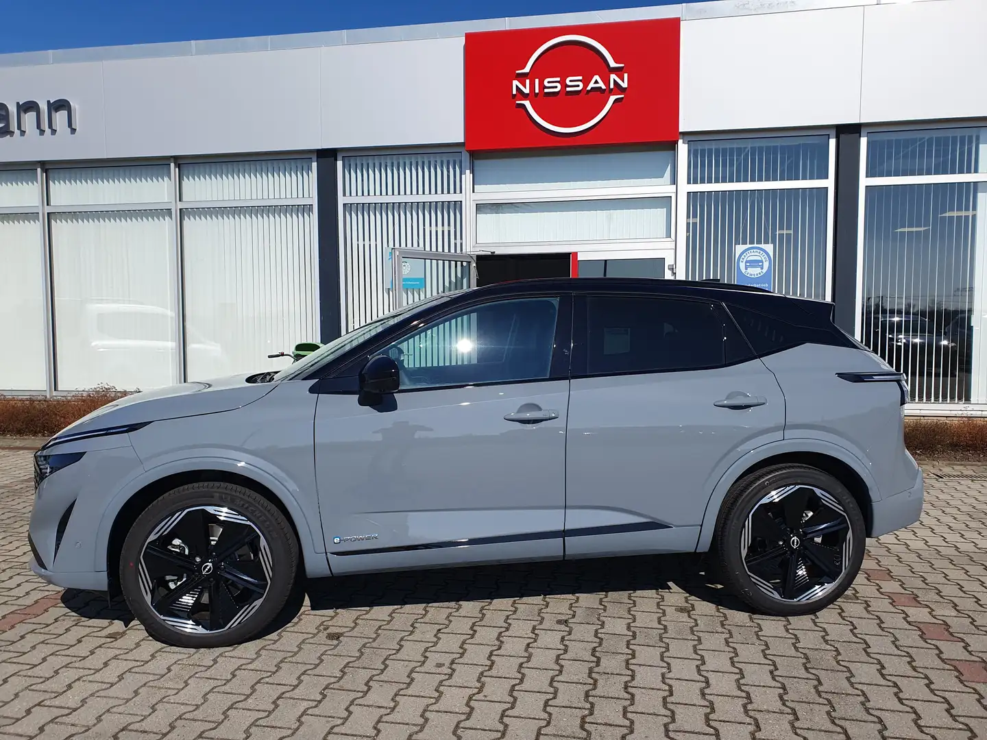 Nissan Qashqai 1.5 VC-T e-Power N-Design, 20"Alu, Voll-LED, Leder Grigio - 2
