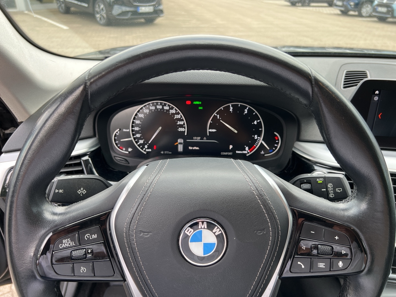BMW 520 d Automatik LED — photo 13
