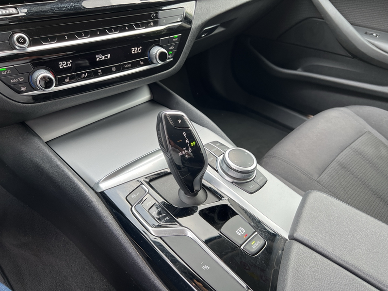 BMW 520 d Automatik LED — photo 11