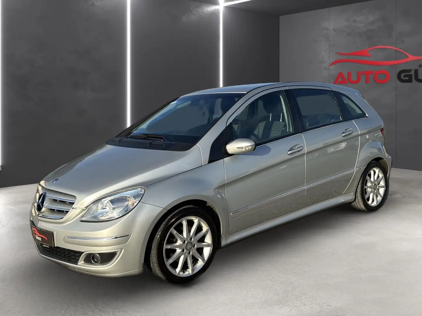 Mercedes-Benz B 180 CDI Sport *Navi-17Zoll-Teilleder-TüvNeu* Argent - 1