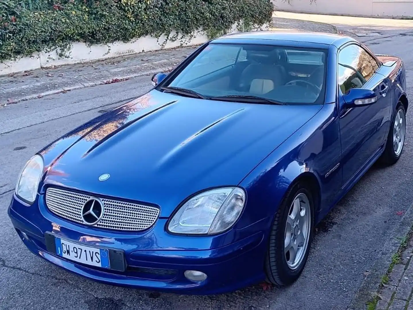 Mercedes-Benz SLK 200 Albastru - 1