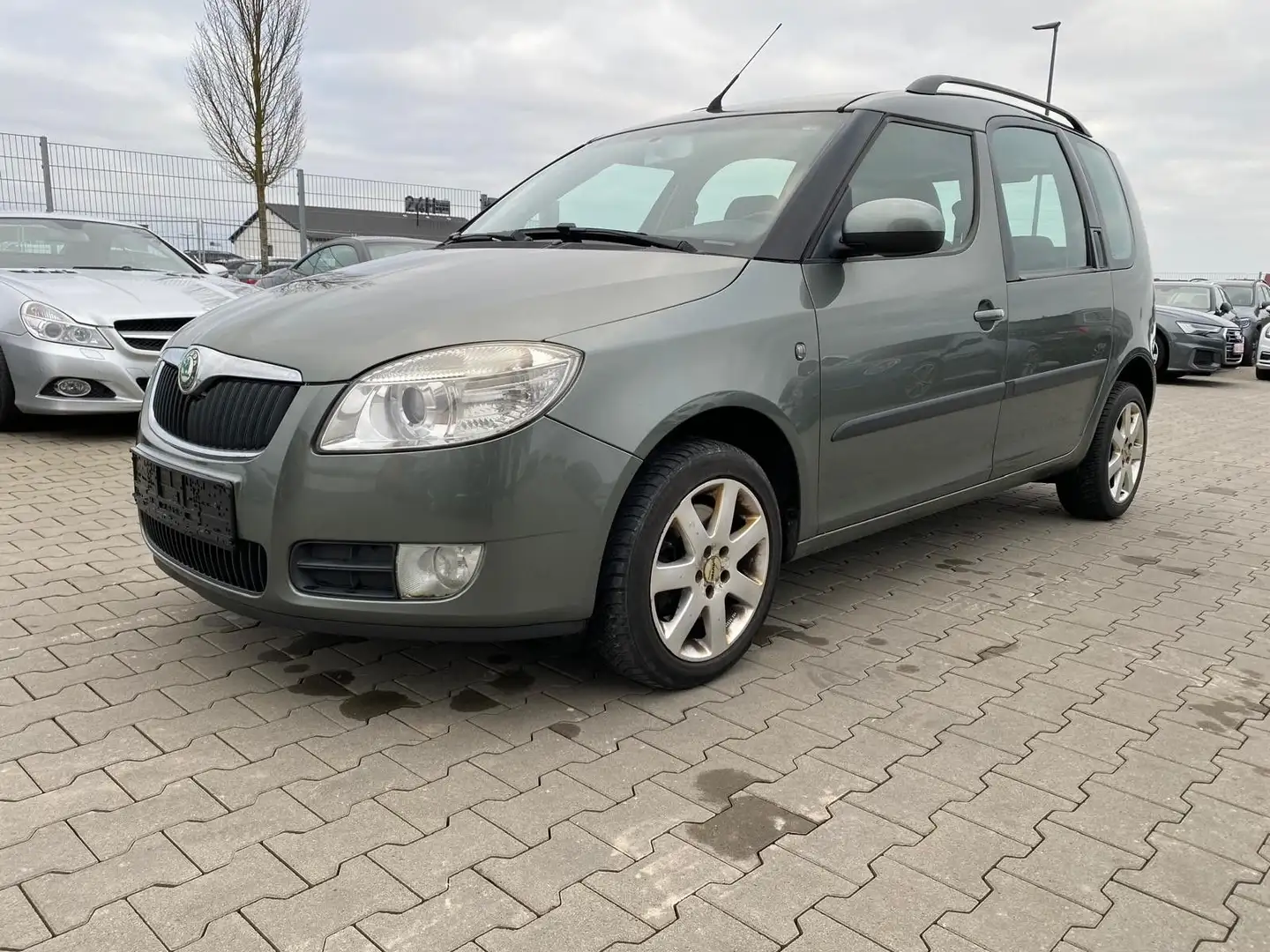 Skoda Roomster Roomster Comfort| NAI/Klimaautomatik Verde - 1