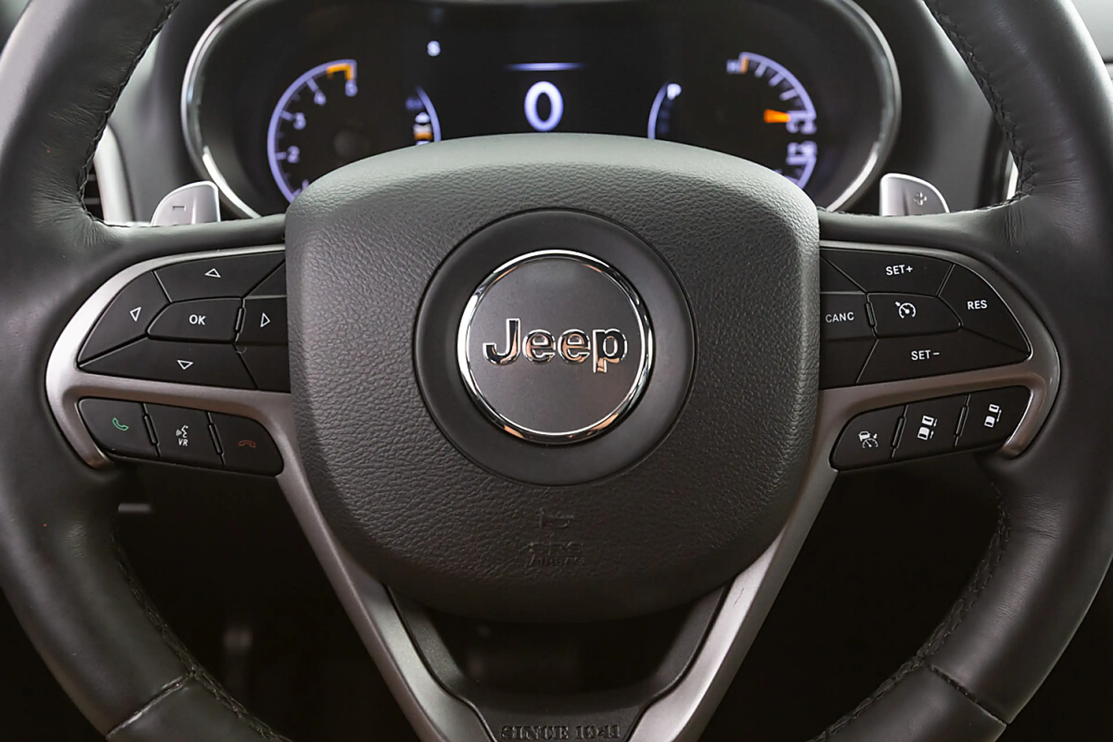 Jeep Grand Cherokee 3,0 V6 Multijet II Limited S — photo 6