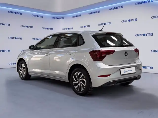 Volkswagen Polo view 5