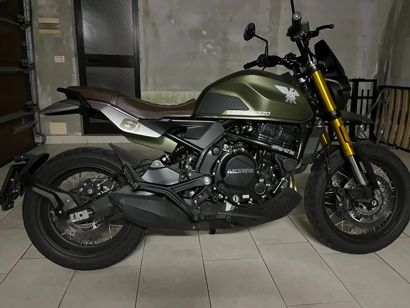 Moto Morini Seiemmezzo SCR Verde - 2