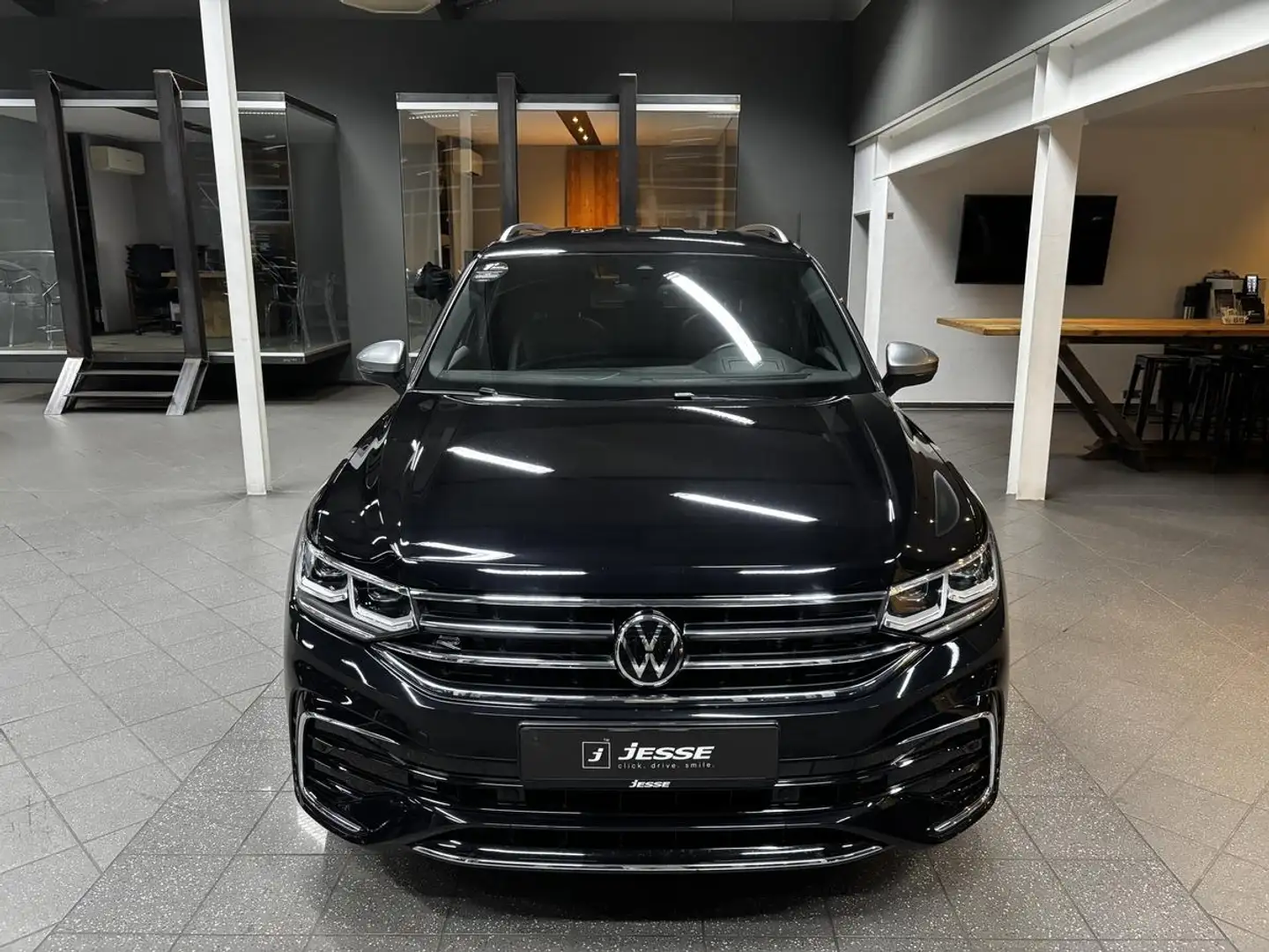 Volkswagen Tiguan Allspace 2.0 TDI R-Line 4M Matrix-LED ACC HUD AHK 7-S Schwarz - 2