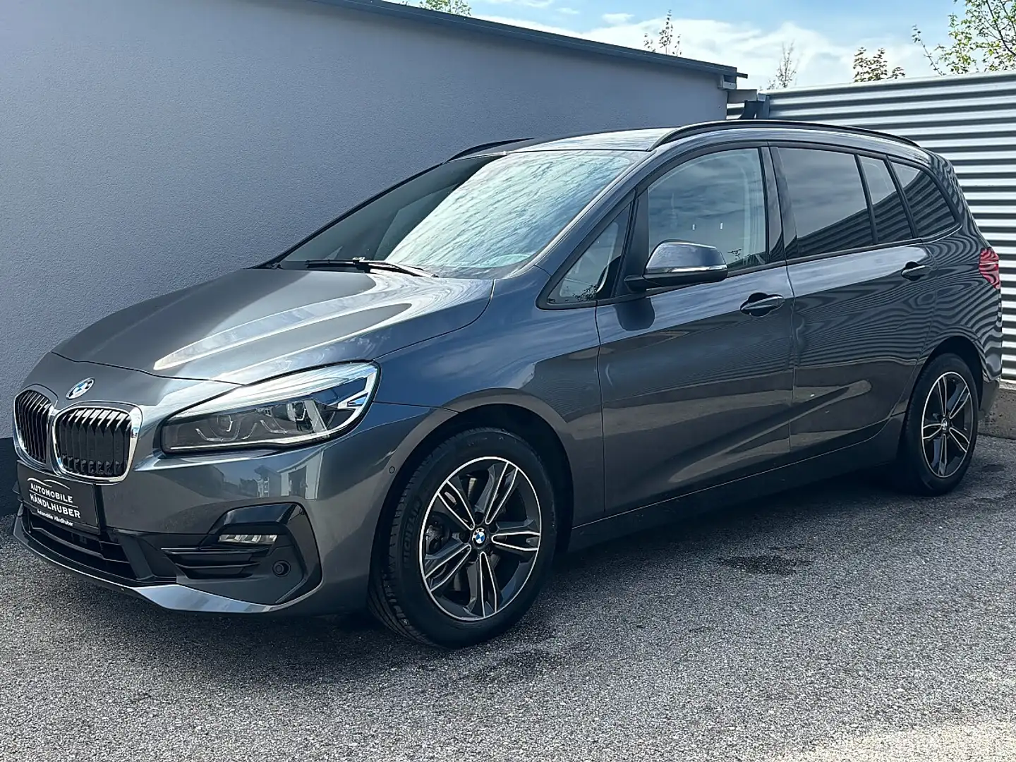 BMW 218 d Gran Tourer Aut.SPORTLINE/AHK/RÜ.KAM/LED/PARK... Grau - 1