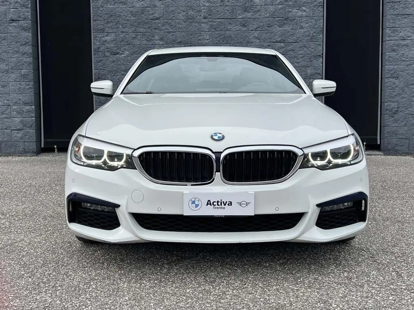 BMW 520 520d xdrive Msport auto Bianco - 2