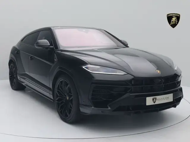 Lamborghini Urus SE MY25 I 23" I AHK I B&O I PANO