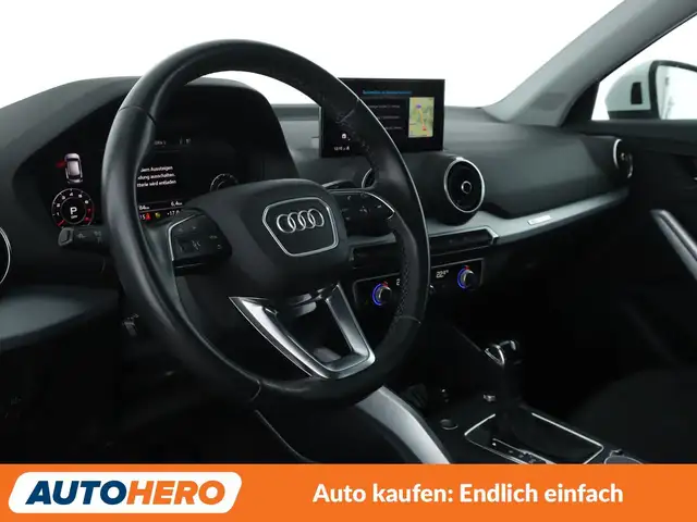 Audi Q2 view 11