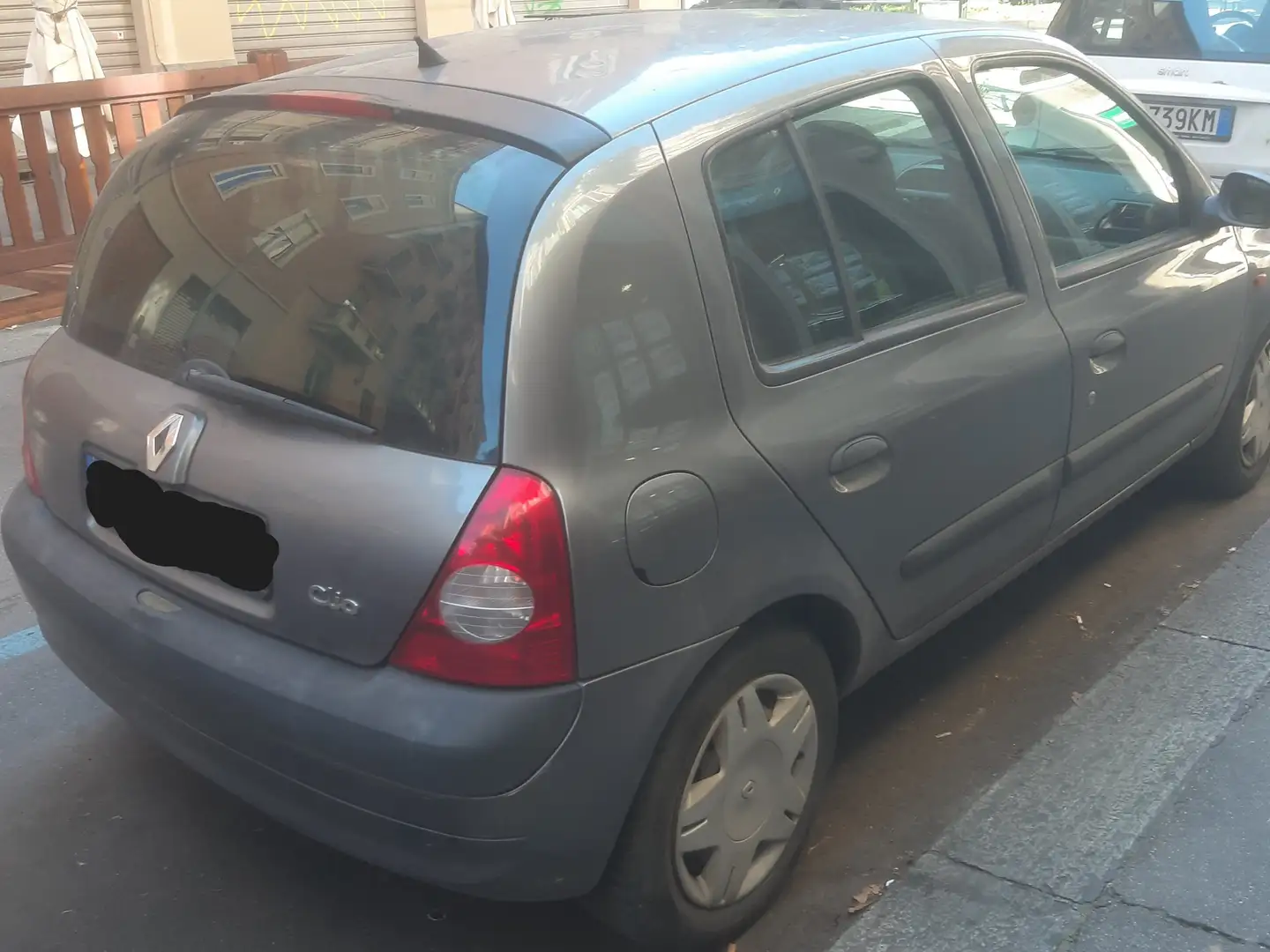 Renault Clio Clio+II+2002+5p+1.2+16v+Privilege Argento - 2