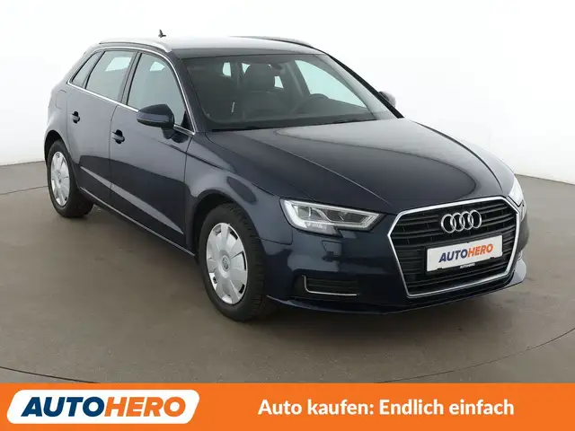 Audi A3 view 8