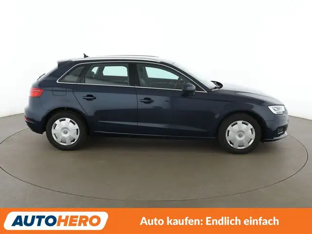 Audi A3 view 7