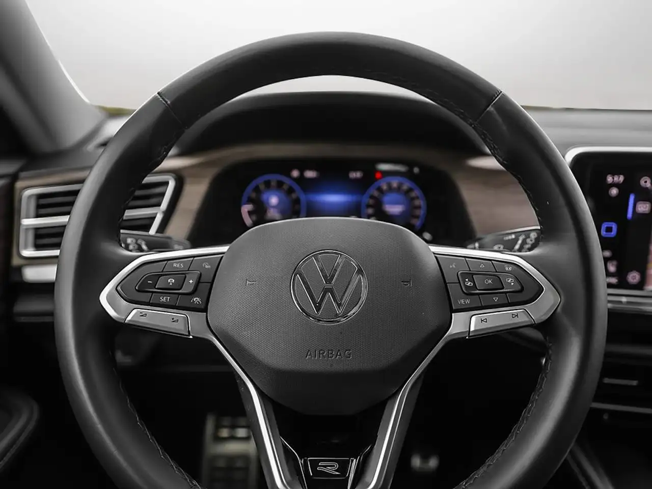 Volkswagen Atlas снимка Volkswagen Atlas