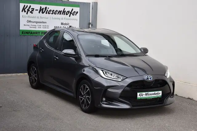 Toyota Yaris 1.5 Dual-VVT-iE (Hybrid)