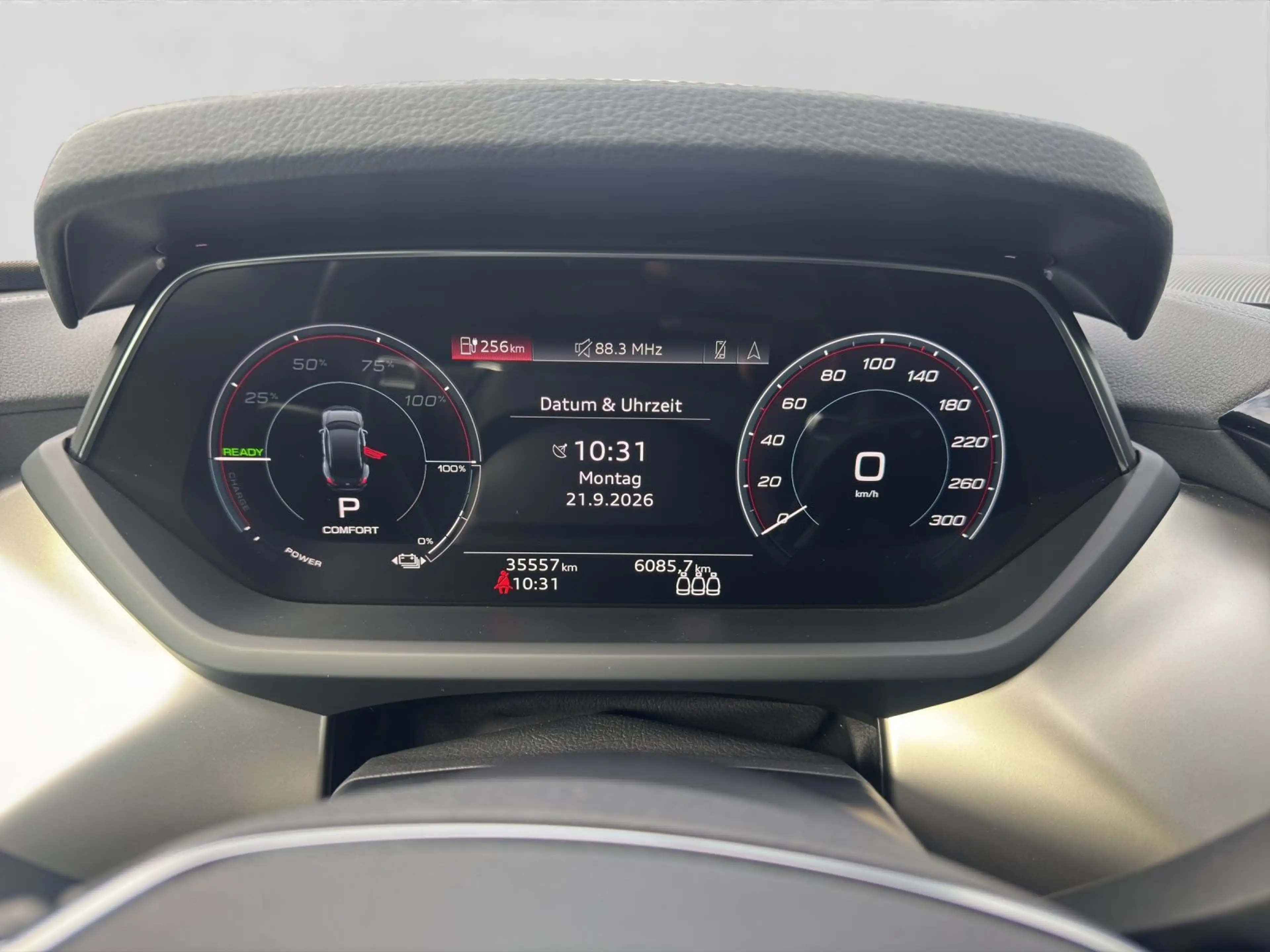 Audi RS e-tron GT PANO NACHTSICHT OPS+ Matrix BuO — photo 10