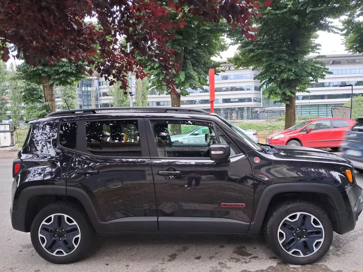 Jeep Renegade Renegade 2.0 mjt Trailhawk 4wd 170cv auto Nero - 2