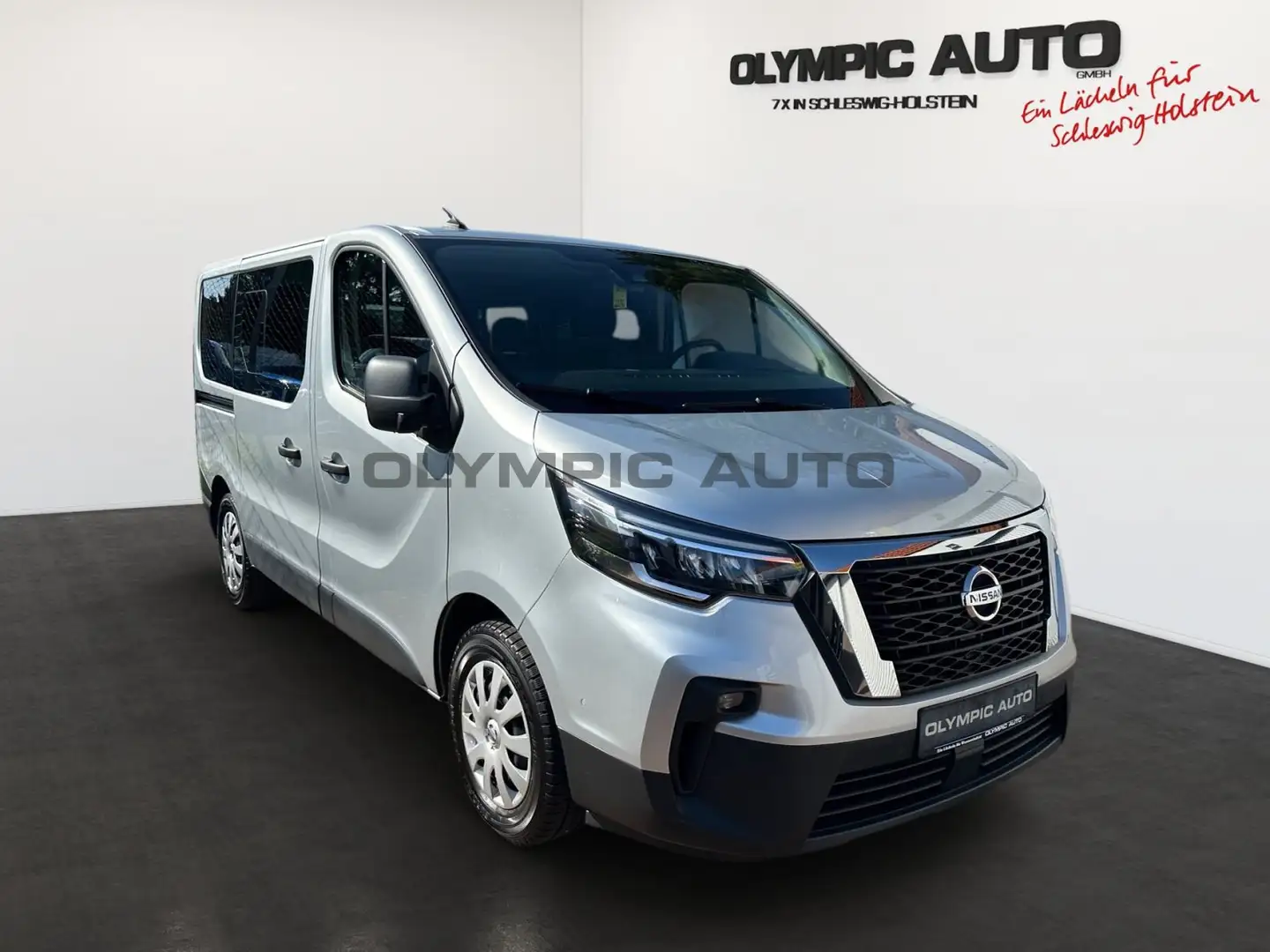 Nissan NV300 2.0 Kombi L1H1 N-Connecta NAVI KAMERA LED Grau - 2