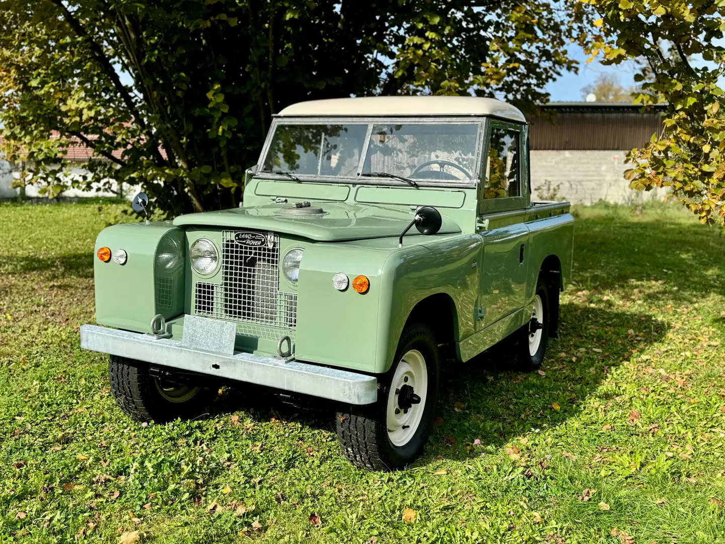 Land Rover Series IIa 88 SWB;Pick-Up;Zustand 1; 3 Jahre Garantie Verde - 1