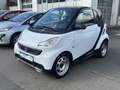 smart forTwo Micro Hybrid Drive 45kW I.Hand bijela - thumbnail 3