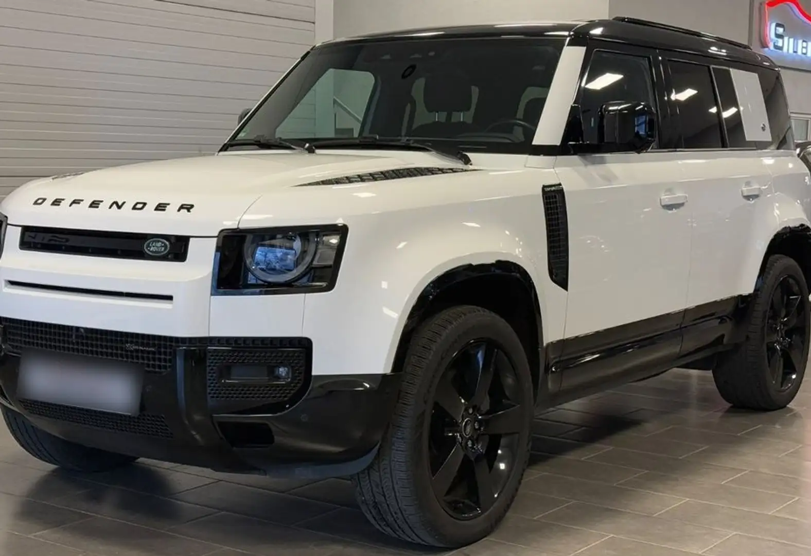 Land Rover Defender 110 3.0D l6 MHEV X-Dynamic SE AWD Aut. 250 Blanco - 1