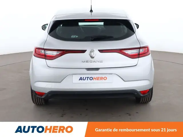 Renault Megane view 5