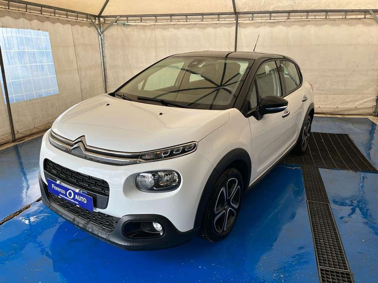 Citroen C3 1.2 puretech Shine 82cv - IDONEA NEO PATENTATI -