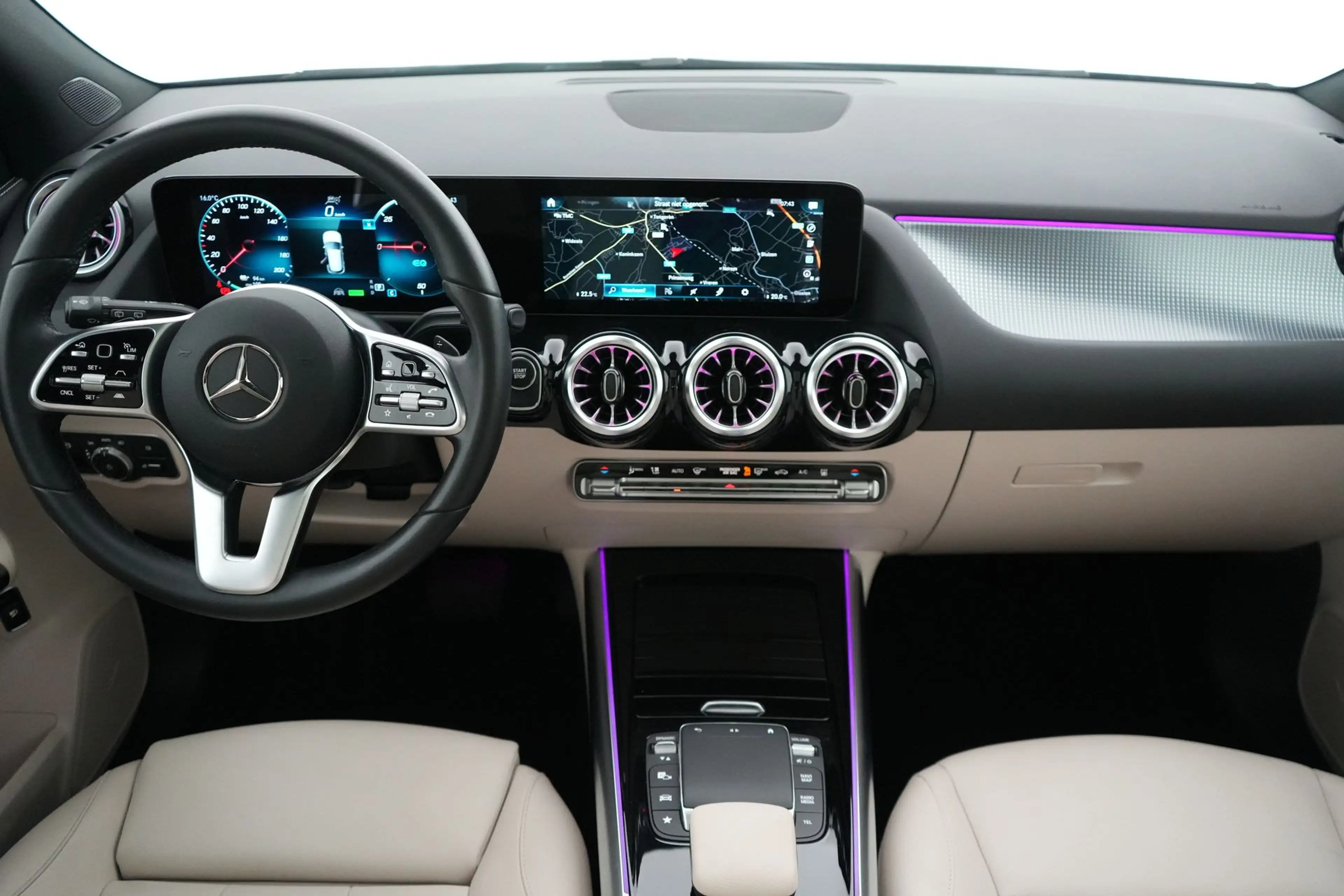 Mercedes-Benz EQA 350 4-Matic Business Solution Luxury LEDER/CUIR LED GP — photo 13