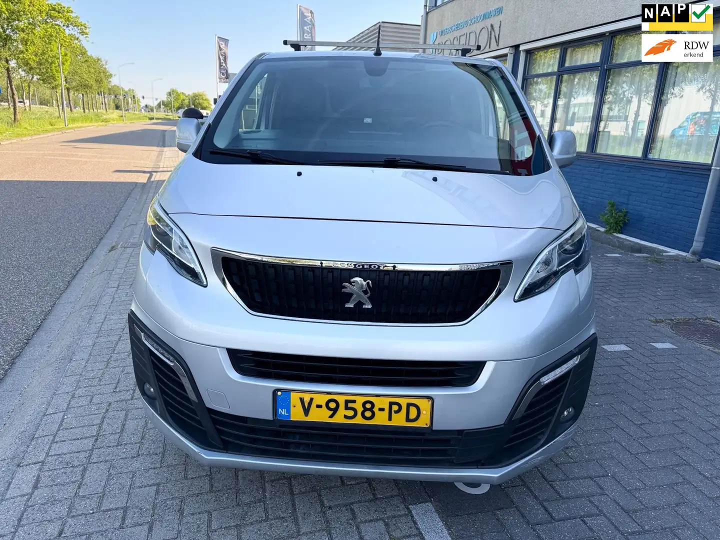 Peugeot Expert 231S 2.0 BlueHDI 180 Premium Pack ((( AUTOMAAT ))) - 1