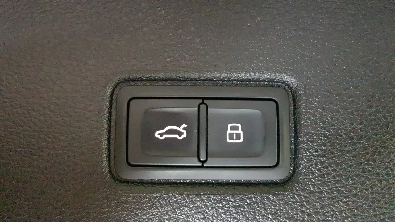 Audi Q7 50 3.0 tdi mhev S line edition quattro tiptronic 7, миниатюра 30