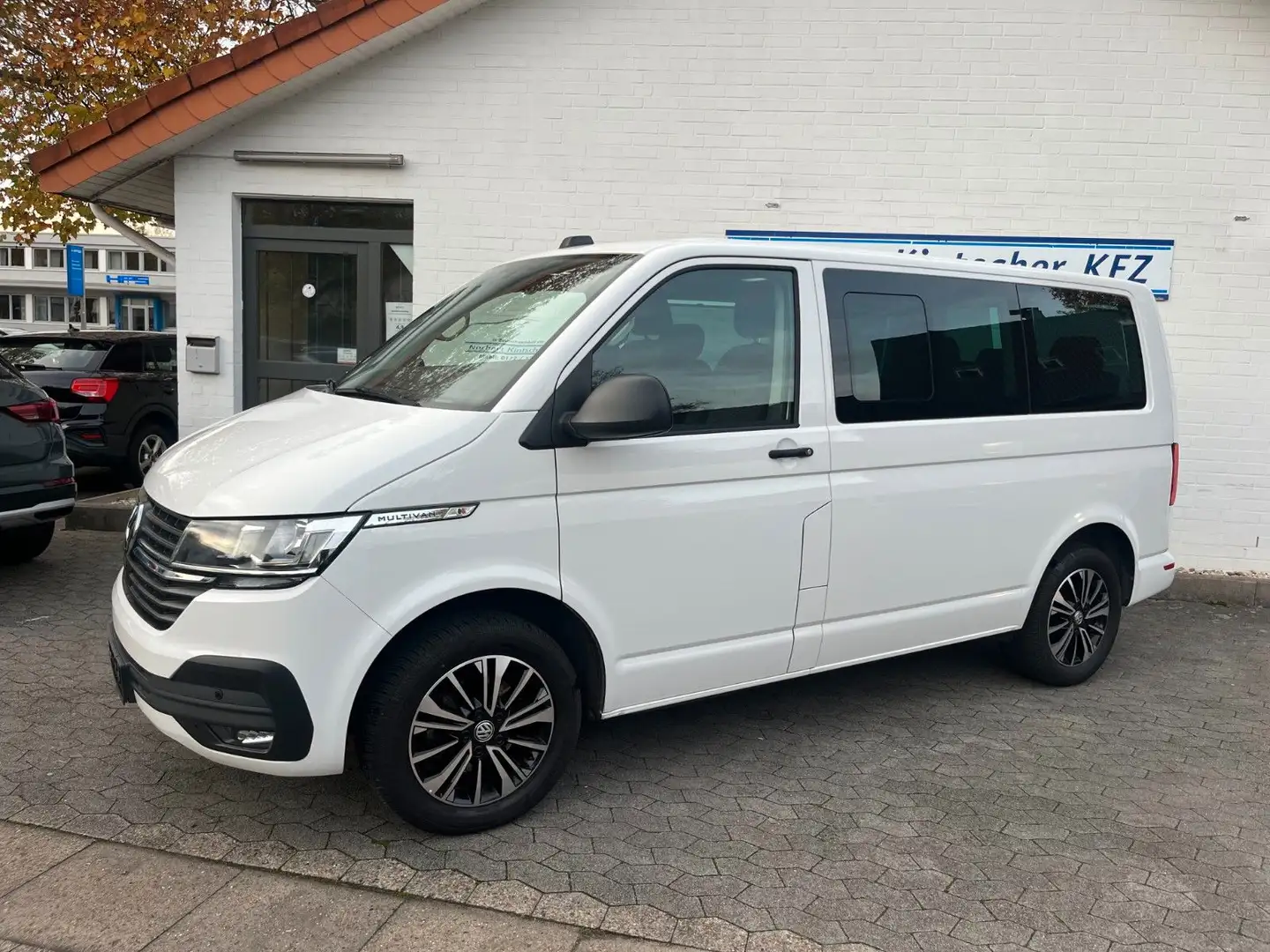 Volkswagen T6 Multivan T6.1 Multivan Kamera ACC AHK SHZ el.Heckklappe Blanc - 1