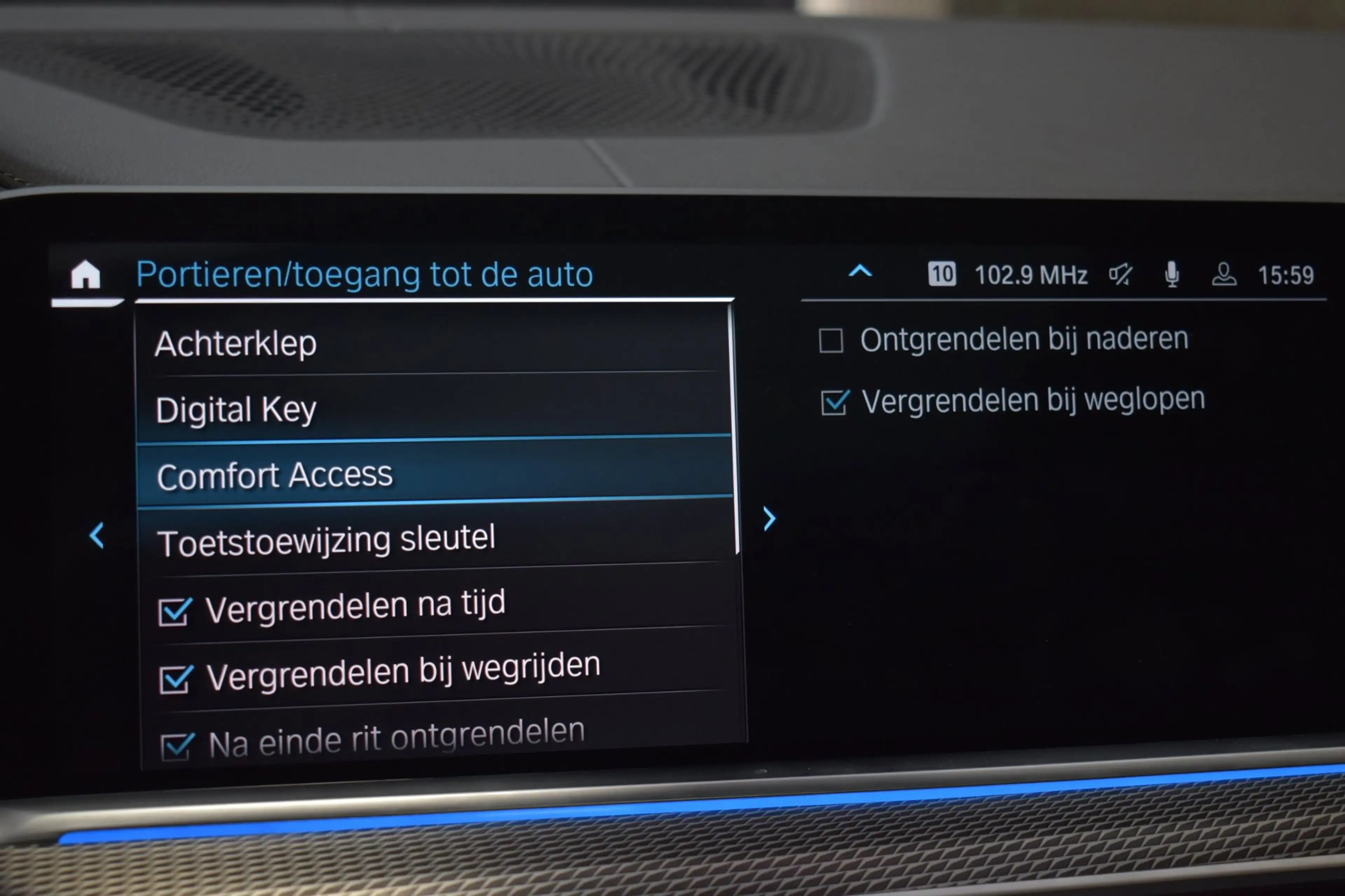 BMW X5 45e M-Sport xDrive 394pk | AKRAPOVIC | CRYSTAL POO — photo 27