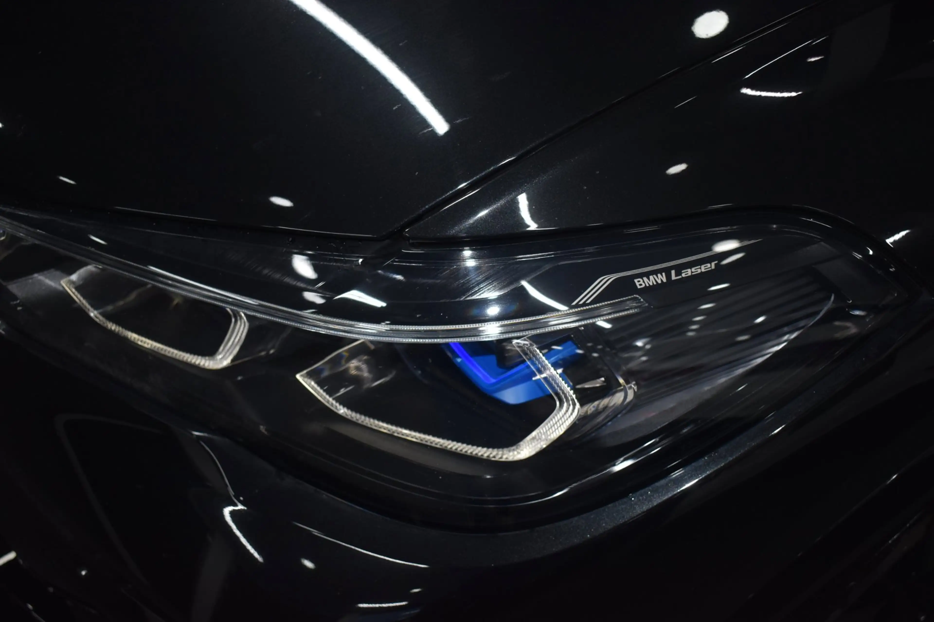 BMW X5 45e M-Sport xDrive 394pk | AKRAPOVIC | CRYSTAL POO — photo 10