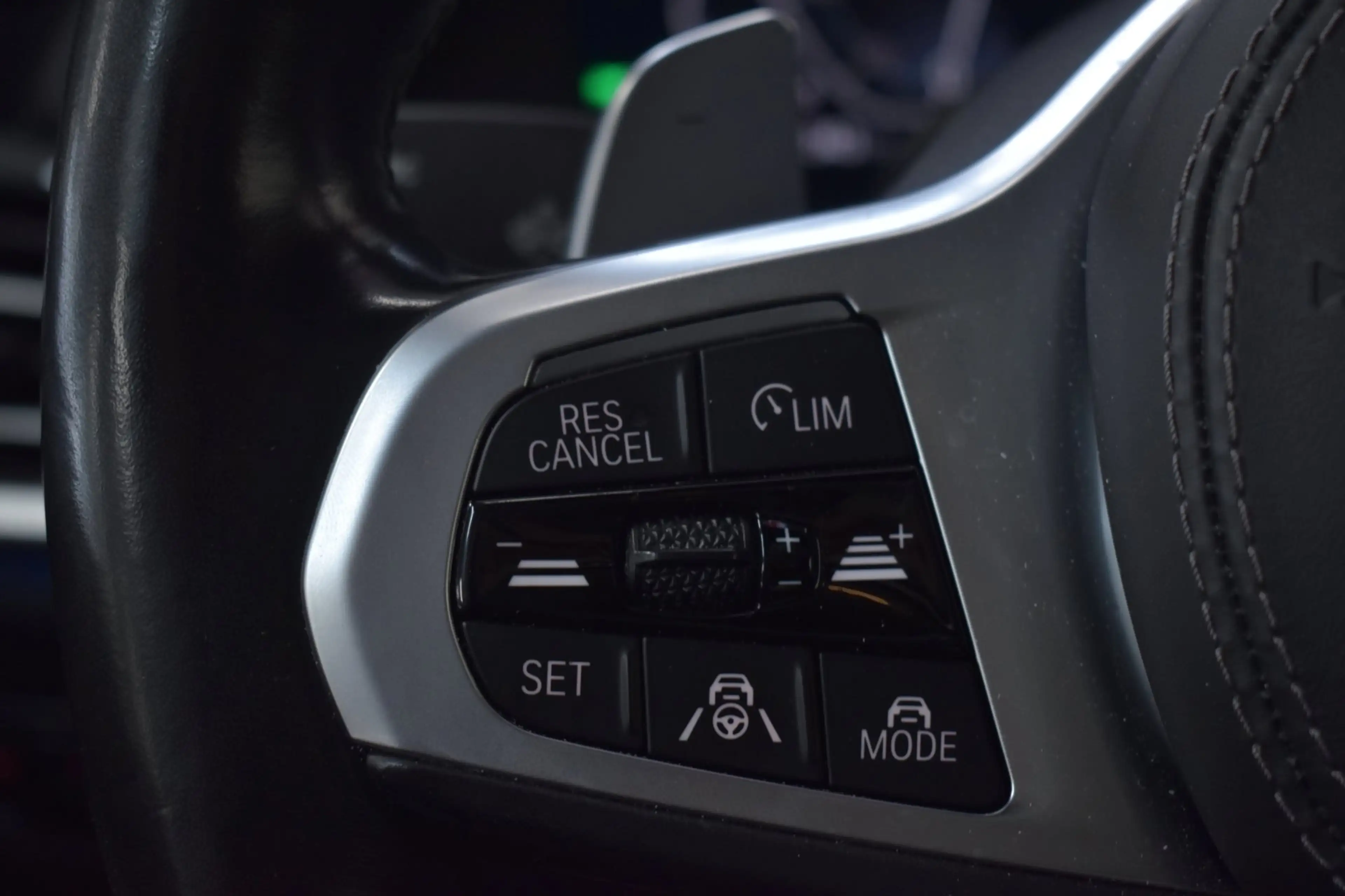 BMW X5 45e M-Sport xDrive 394pk | AKRAPOVIC | CRYSTAL POO — photo 22