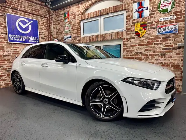 Mercedes-Benz A 200 A 200d 2.0 150cv Auto BUSSINESS SOLUTION AMG-LINE