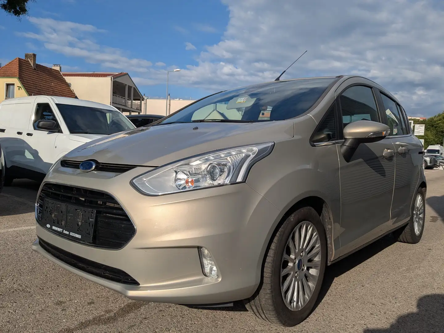 Ford B-Max Titanium Beige - 1