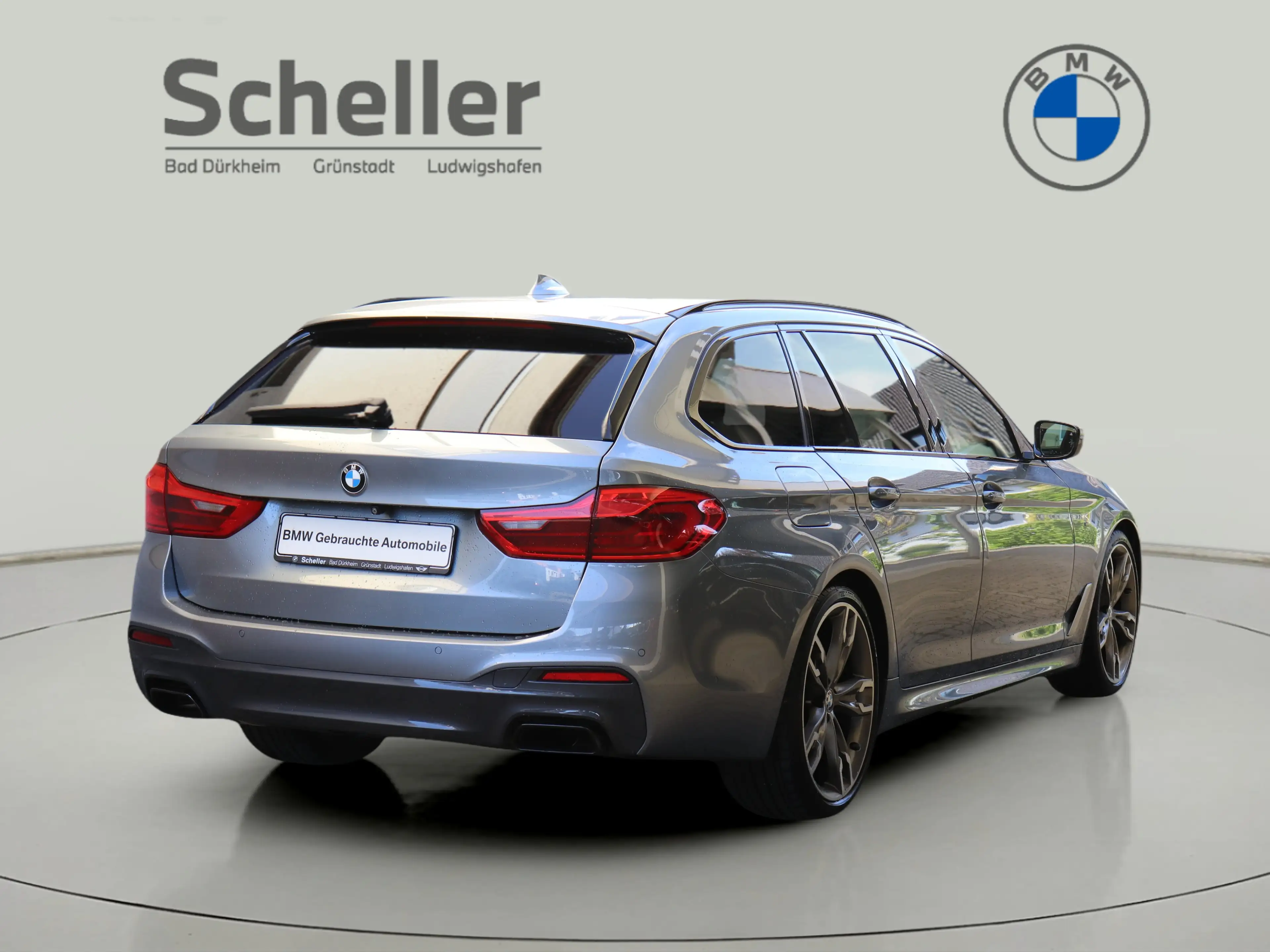 BMW 550 M550d xDrive Touring Verkauf nur an Händler — photo 7