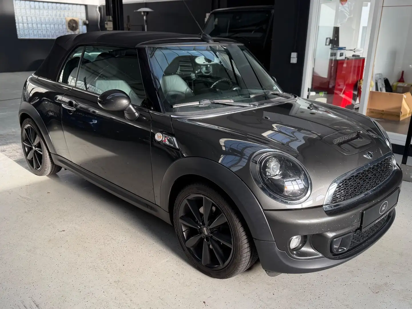 MINI Cooper S /CABRIO/CHILI/HARMAN/PDC/KLIMA/LEDER/SHZ Grau - 2