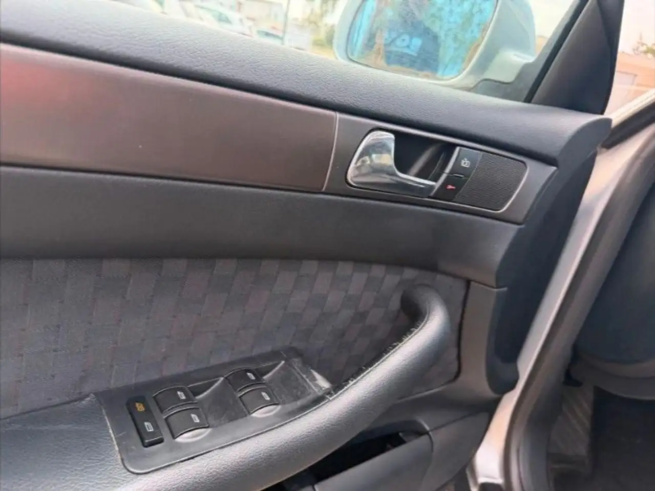 Audi A6 2.5 TDI TÜV NEU Garantie, foto 9