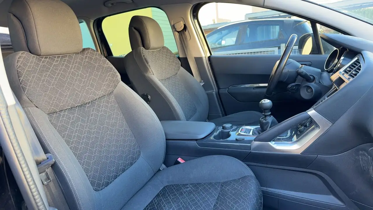 Peugeot 3008 3008 — photo 25