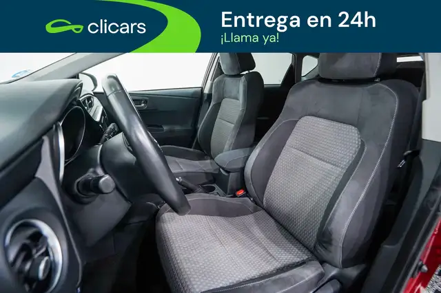 Toyota Auris view 14