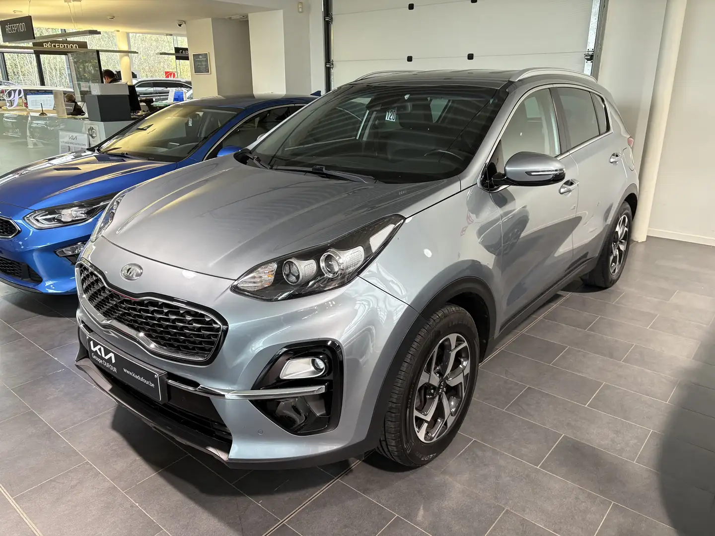 Kia Sportage More 1.6 ISG Gris - 2