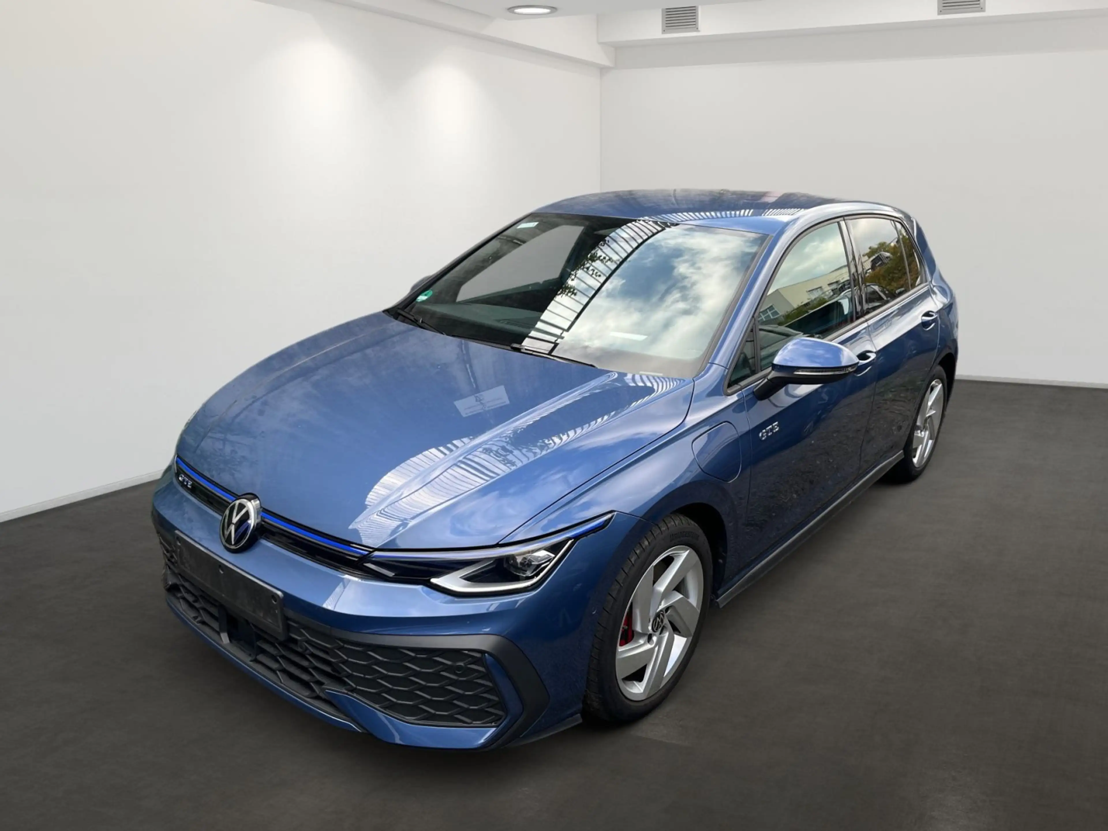 Volkswagen Golf GTE GTE 1,5 eHybrid BusinessPaket Navi RFK — photo 2